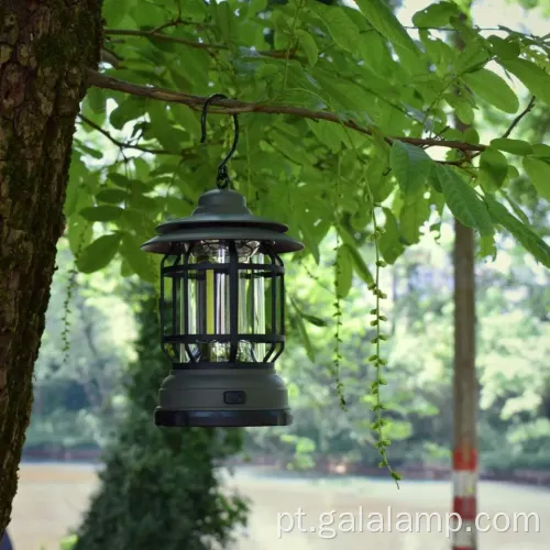 Luz de lanterna portátil recarregável com design retrô